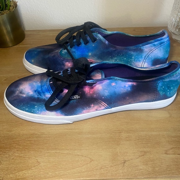 Women’s Galaxy Vans - Picture 3 of 5